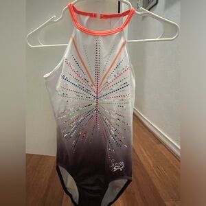 Simone Biles GK Leo adult small